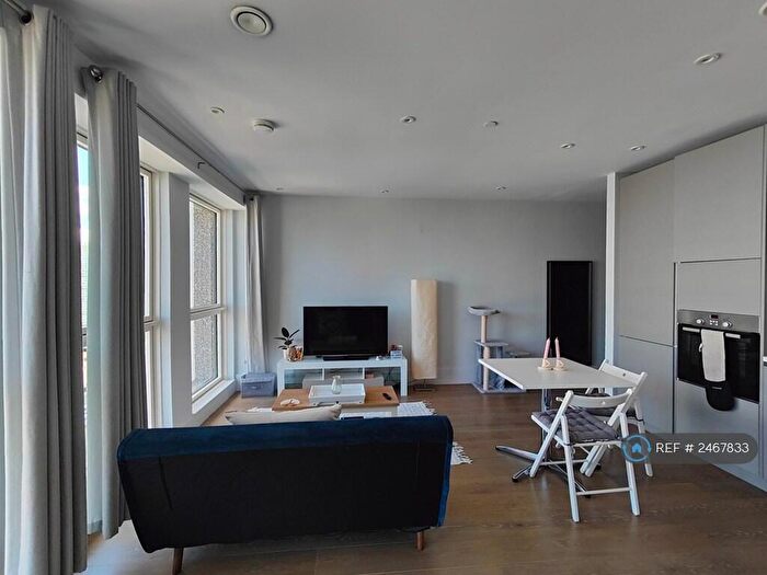 1 Bedroom Flat To Rent In Leon House, Croydon, CR0