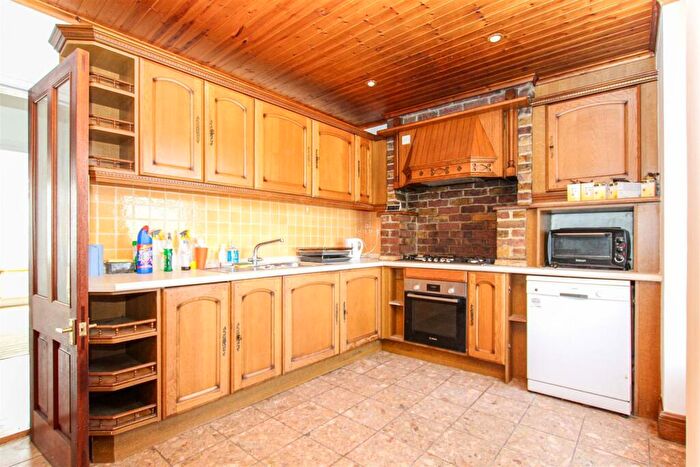 2 Bedroom Terraced House To Rent In Shaw Road, Enfield, EN3