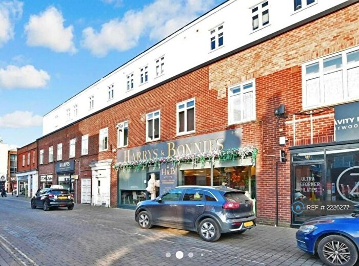 1 Bedroom Flat To Rent In Arcade Chambers, Brentwood, CM14