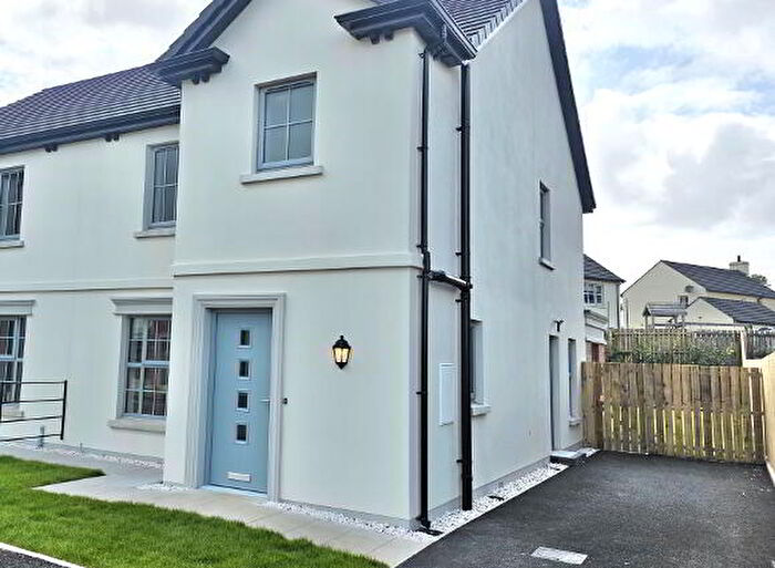 3 Bedroom Semi-Detached House For Sale In Benmore Gate, Ballymoney, BT54