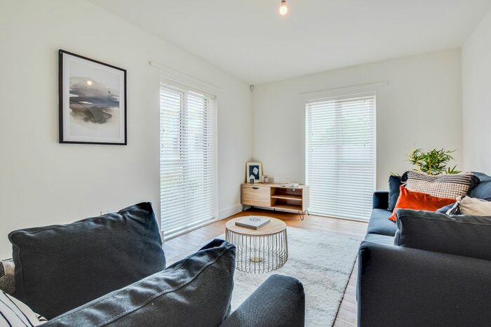 3 Bedroom Terraced House To Rent In Skye Edge Avenue, Skye Edge, Sheffield S2