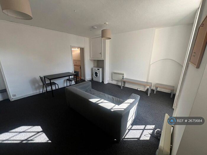 1 Bedroom Flat To Rent In Lodge Place, Bristol, BS1