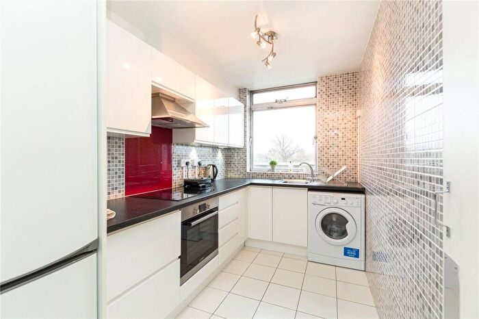 1 Bedroom Flat To Rent In Park Road, Marylebone, NW1