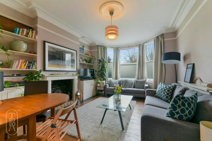 2 Bedroom Flat To Rent In Bromfelde Road, London, SW4