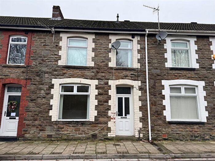 3 Bedroom Terraced House For Sale In Station Avenue, Ynysddu, NP11