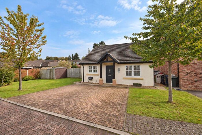 2 Bedroom Detached Bungalow For Sale In Raglan Close, Clitheroe, Lancashire, BB7