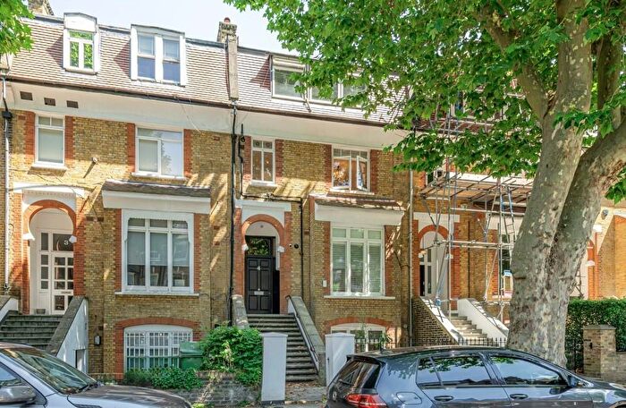 2 Bedroom Apartment To Rent In Elsworthy Terrace, Primrose Hill, London, NW3