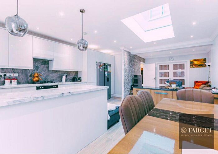 3 Bedroom House To Rent In Newbury Avenue, Enfield, EN3