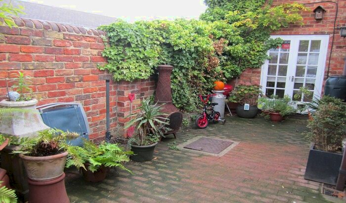 2 Bedroom Detached House To Rent In Suffolk Road, Cheltenham, GL50