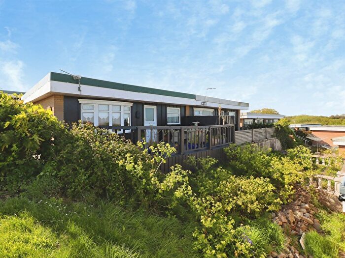 2 Bedroom Park Home For Sale In Fort Road, Lavernock, Penarth, CF64