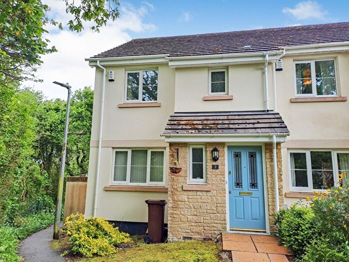 3 Bedroom Semi Detached House For Sale In The Links, Falmouth, TR11