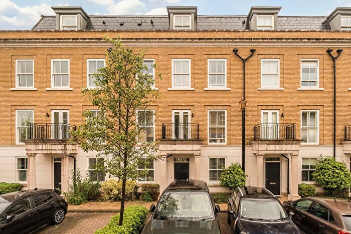 4 Bedroom Terraced House For Sale In Brewery Lane, Brewery Lane, TW1
