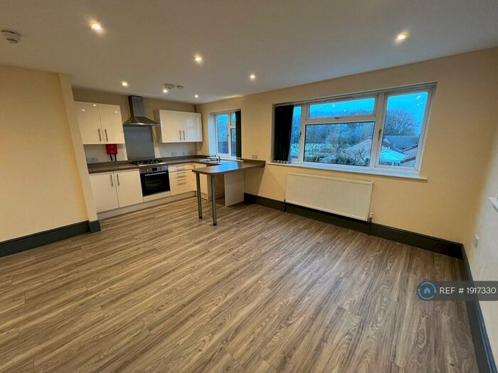 1 Bedroom Flat To Rent In Room, Leicester, LE2