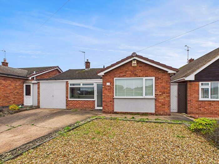3 Bedroom Detached Bungalow For Sale In Bescar Lane, Ollerton, NG22
