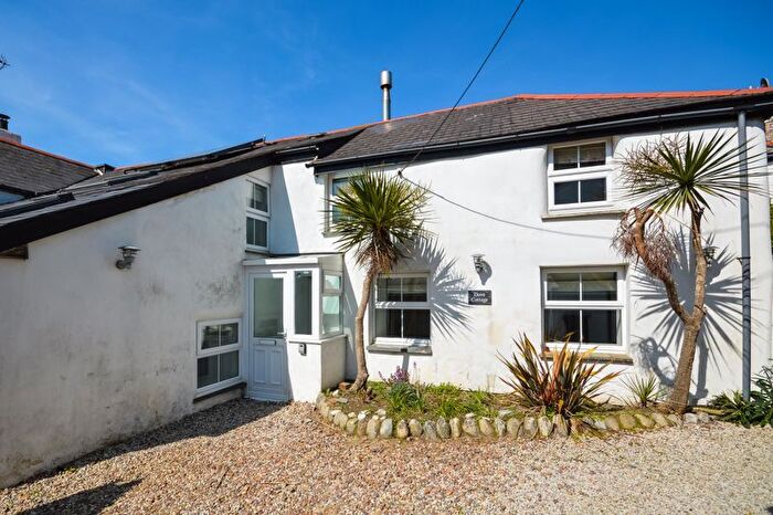 3 Bedroom Semi-Detached House To Rent In Porth Bean Road, Newquay, TR7