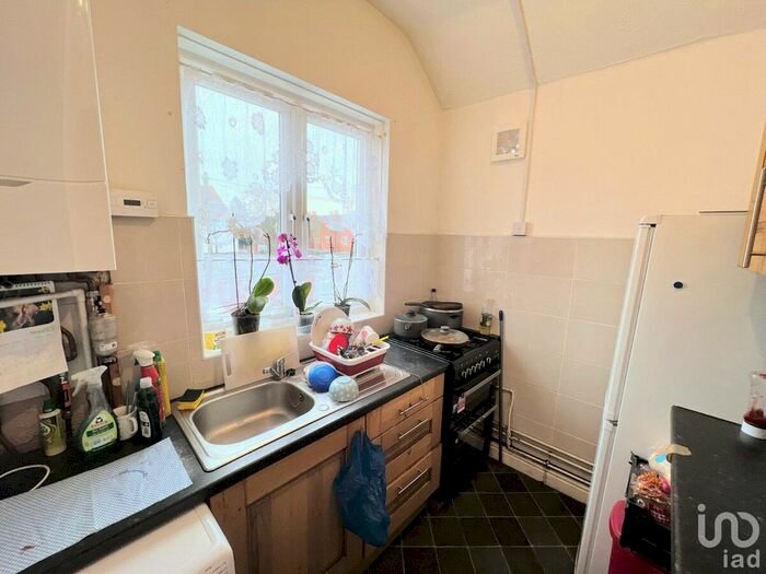 2 Bedroom Semi-Detached House For Sale In Rookery Road, Birmingham, B21