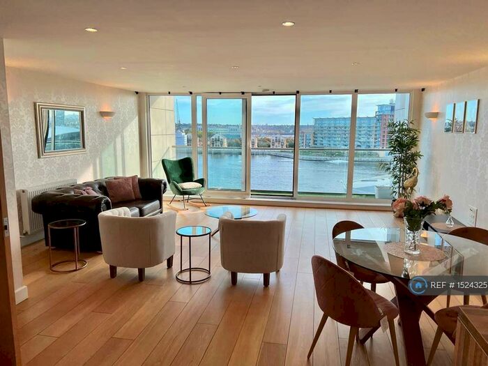 2 Bedroom Flat To Rent In Adriatic Apartments, London, E16