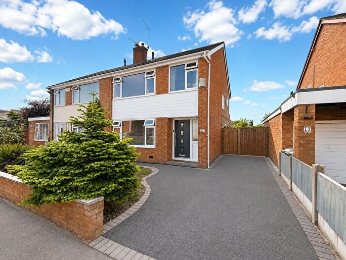 3 Bedroom Semi-detached House For Sale In Stretton Close, Prenton, CH43