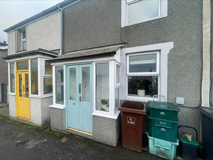 2 Bedroom Terraced House To Rent In Upper Maenan, Penmaenmawr, LL34