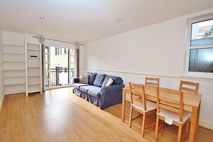 2 Bedroom Flat To Rent In Equity Square, Shacklewell Street, Shoreditch, E2