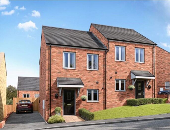 3 Bedroom Semi Detached House To Rent In Gold Crest Way, Leeds, West Yorkshire, LS29