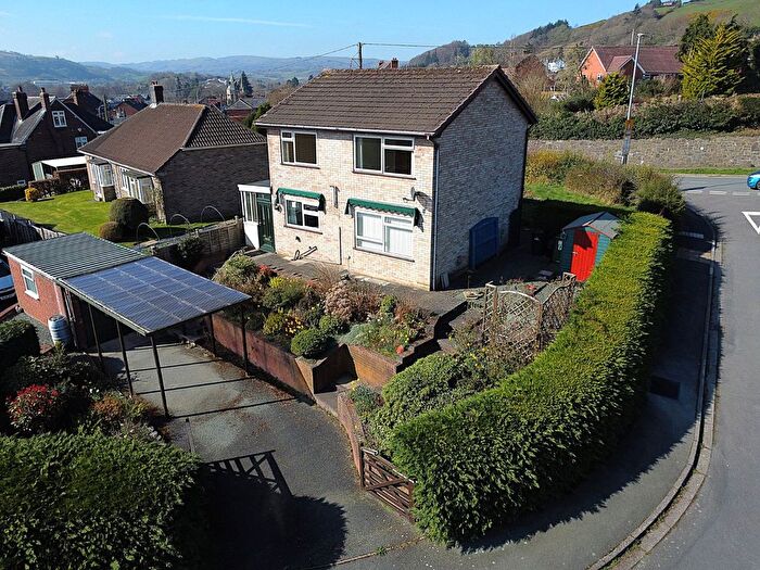 3 Bedroom Detached House For Sale In Cwm Llanfair, Llanfair Road, Newtown, Powys, SY16