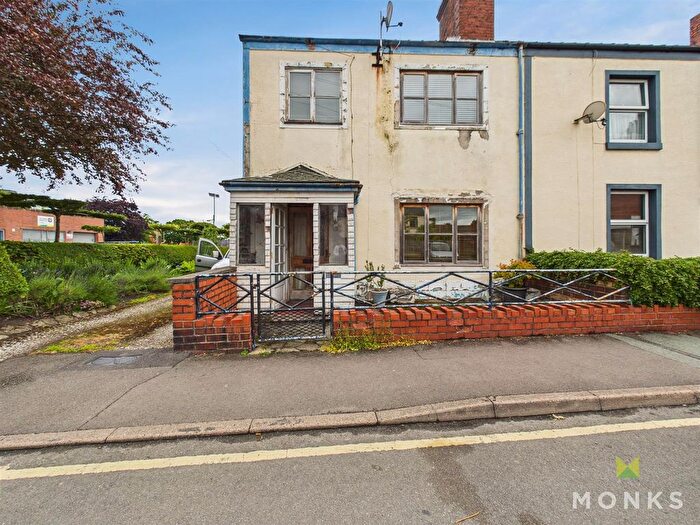 3 Bedroom Property For Sale In Oak Street, Oswestry, SY11