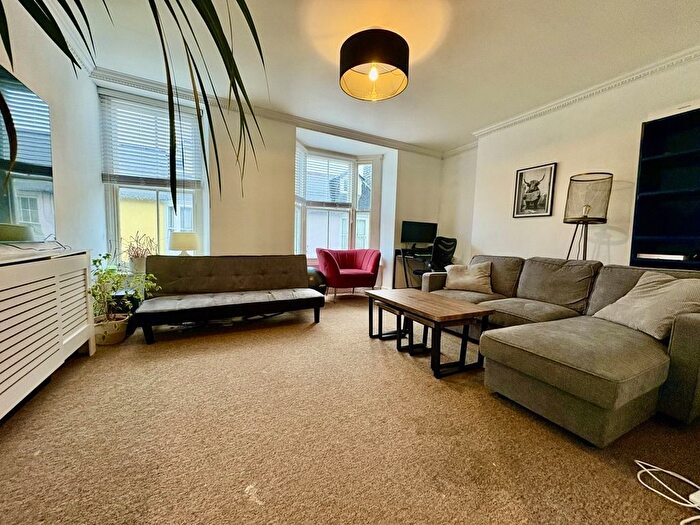 4 Bedroom Terraced House For Sale In New Street, SY23