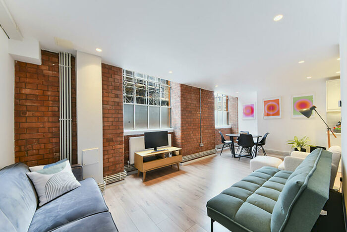 2 Bedroom Apartment To Rent In Dove Road, Islington London, N1