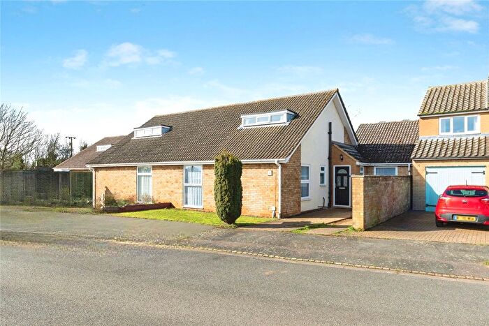 5 Bedroom Bungalow For Sale In The Lawns, Everton, Sandy, Bedfordshire, SG19