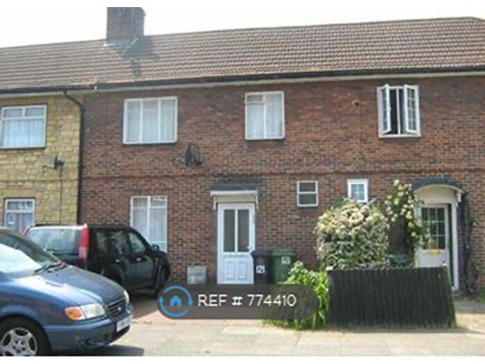 2 Bedroom Terraced House To Rent In Farmstead Road, London, SE6
