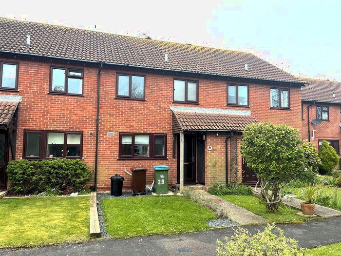 2 Bedroom Terraced House To Rent In Dinsdale Gardens, Rustington, Littlehampton, BN16