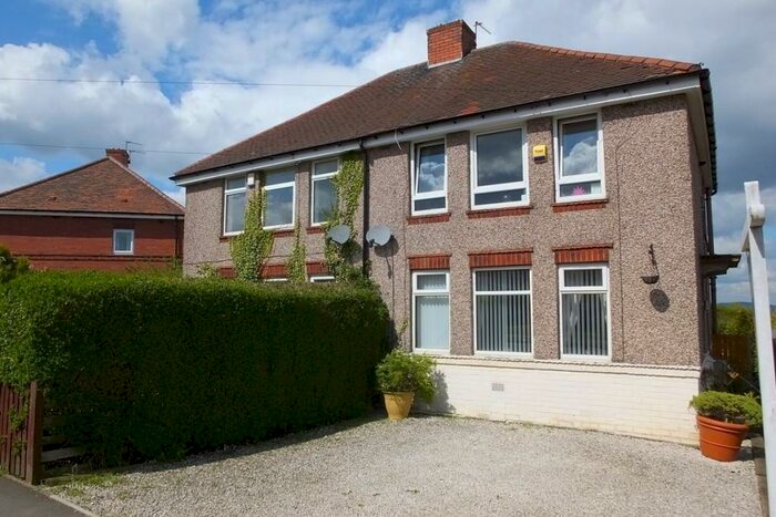 3 Bedroom Semi-Detached House To Rent In Spinkhill Road, Sheffield, S13