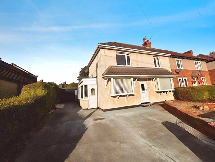 3 Bedroom Semi-Detached House To Rent In Grange Road, Woodlands, Doncaster, South Yorkshire, DN6
