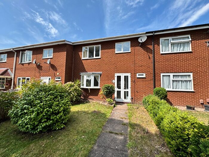 3 Bedroom Terraced House To Rent In Keir Hardie Walk, Tividale, Oldbury, B69