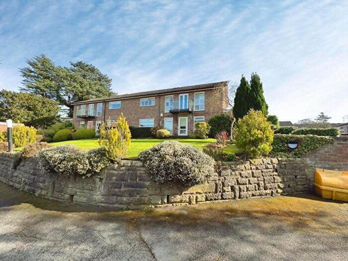 2 Bedroom Apartment For Sale In Woodleigh Court, Alderley Edge, SK9