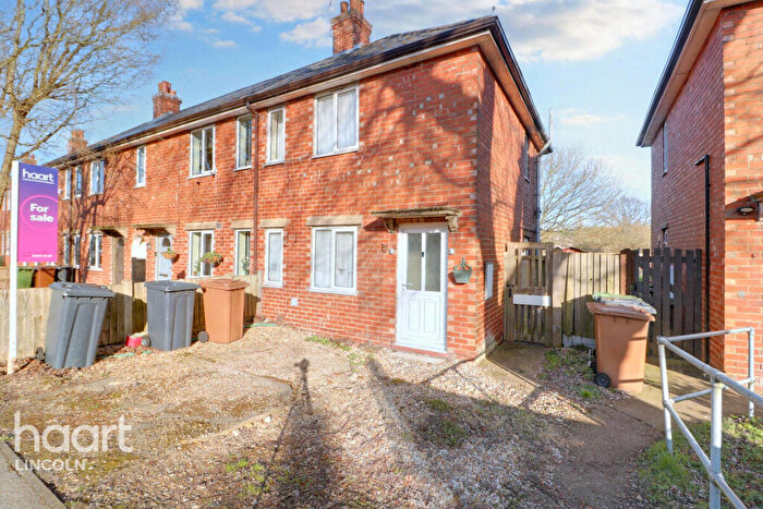 2 Bedroom Semi-Detached House For Sale In St Peters Avenue, Lincoln, LN6