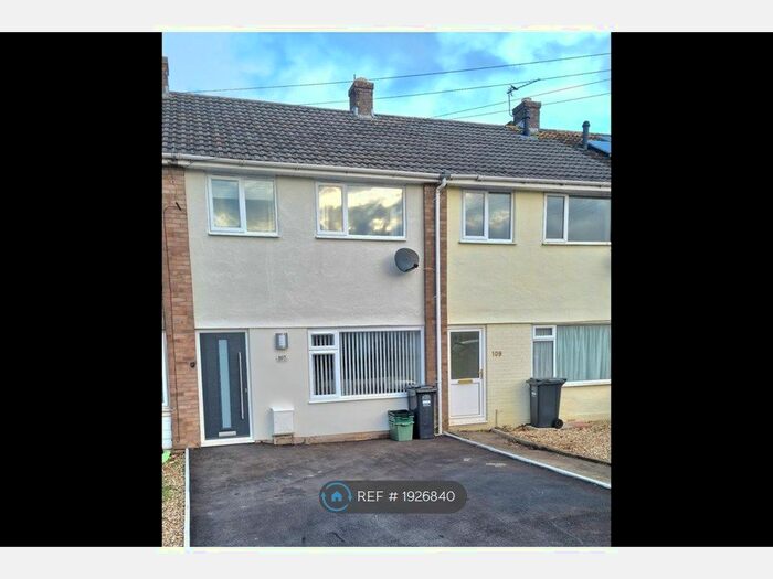 3 Bedroom Terraced House To Rent In Teignmouth Road, Clevedon, BS21