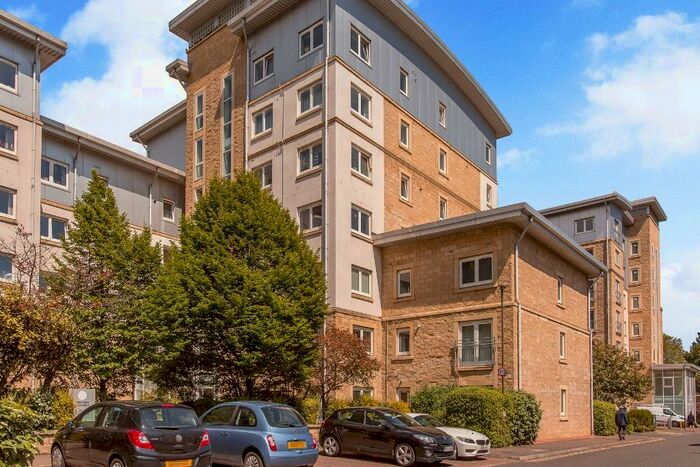 2 Bedroom Flat To Rent In Pilrig Heights, Pilrig, Edinburgh, EH6