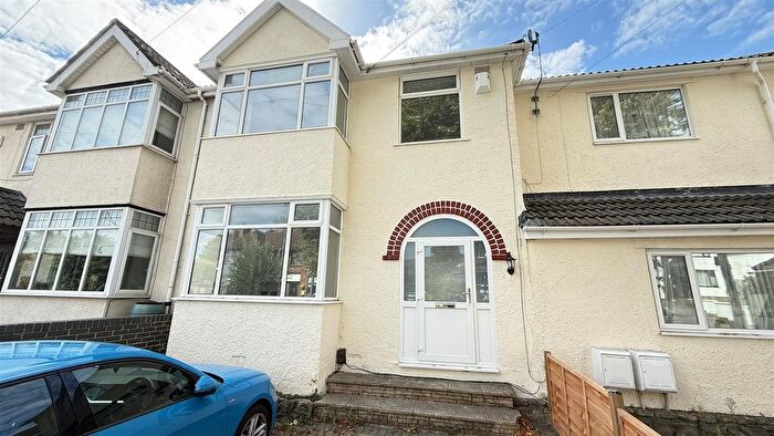 3 Bedroom Terraced House To Rent In Wellington Hill West, Bristol, BS9