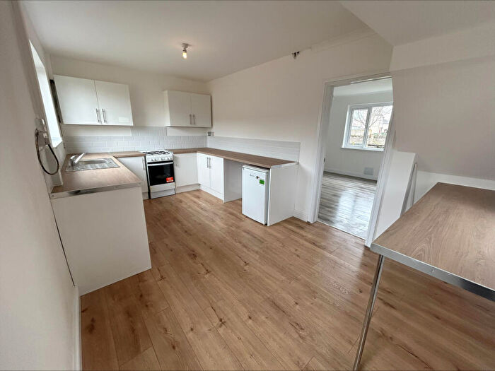 3 Bedroom House To Rent In Mercia Road, Cardiff, CF24