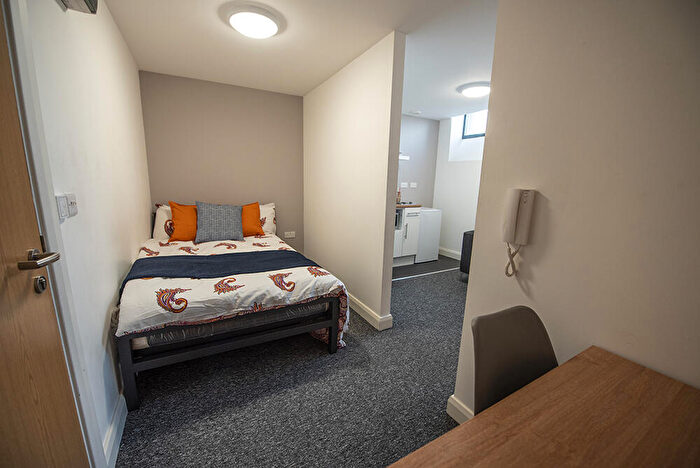 Studio To Rent In St Cyprians, Edge Lane, Liverpool, L7