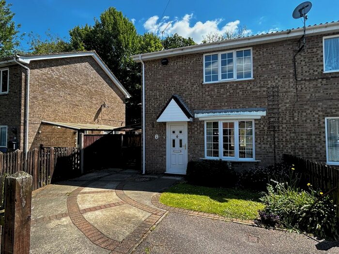 2 Bedroom Semi-Detached House To Rent In Manorfield Close, Ormesby, Great Yarmouth, NR29