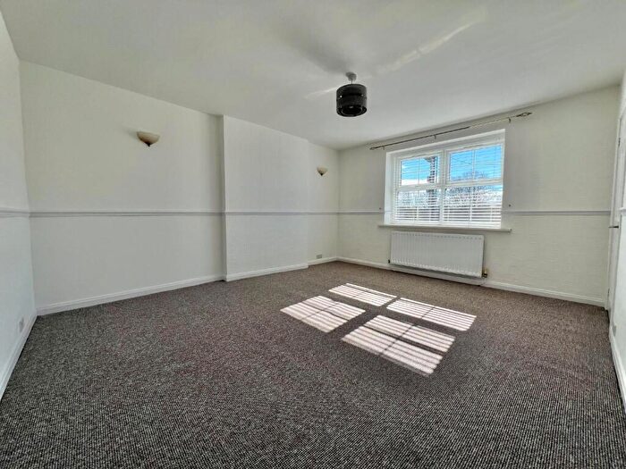 2 Bedroom End Of Terrace House To Rent In West Road, Crook, DL15