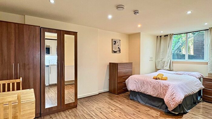 Studio To Rent In Anson Road, London, NW2
