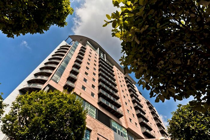 1 Bedroom Flat To Rent In Imperial Point, The Quays, Salford, M50