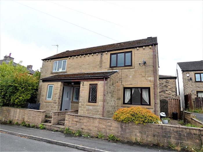 2 Bedroom Semi-Detached House To Rent In Lane Head Court, Brighouse, West Yorkshire, HD6