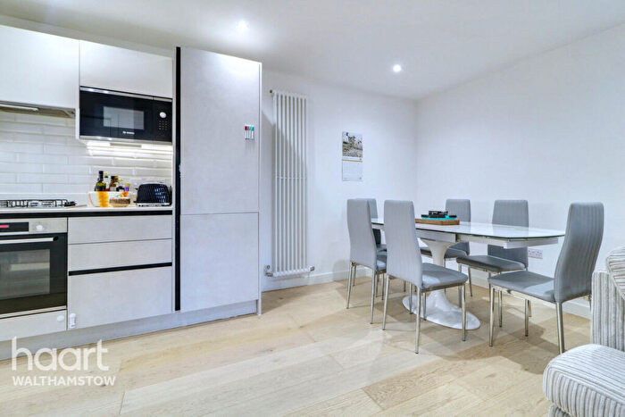 2 Bedroom Terraced House For Sale In Manby Walk, Walthamstow, E17