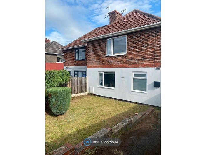 3 Bedroom Semi-Detached House To Rent In Flanderwell Lane, Sunnyside, Rotherham, S66