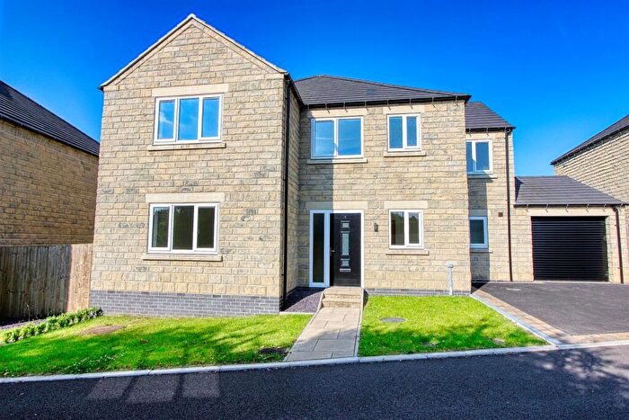4 Bedroom Detached House For Sale In Longlieve Gardens, Pilsley, Chesterfield, Derbyshire, S45